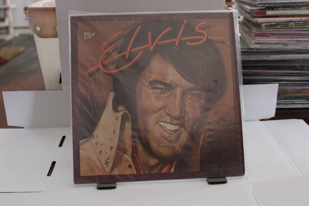 Elvis Welcome to my world