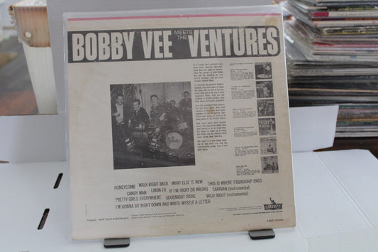 BOBBY VEE™ MEETS *VENTURES
