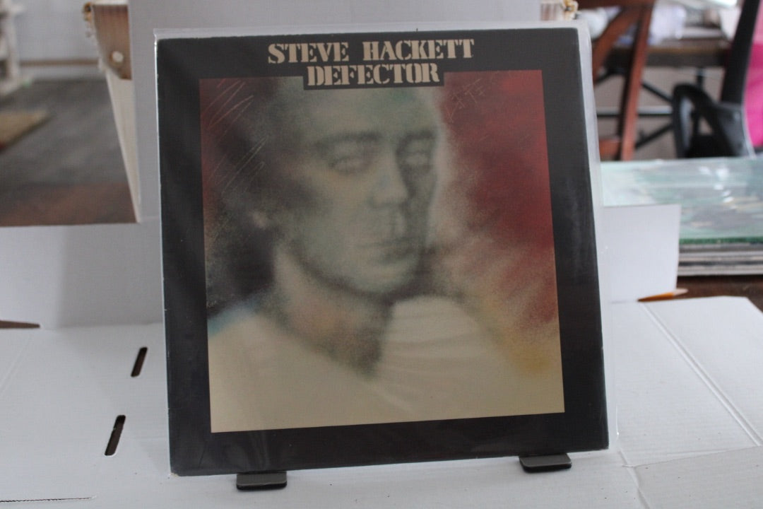 Steve Hackett Defector