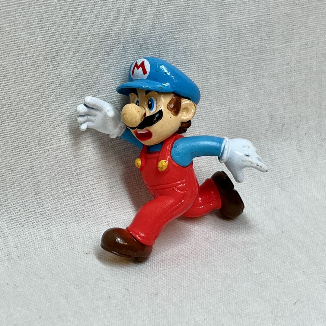 Ice Mario Figure