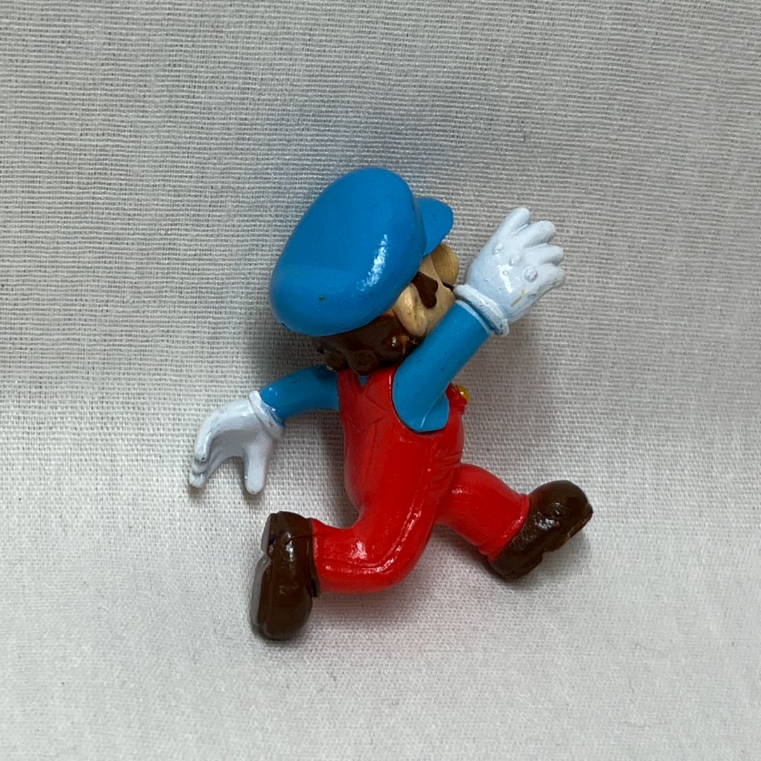 Ice Mario Figure