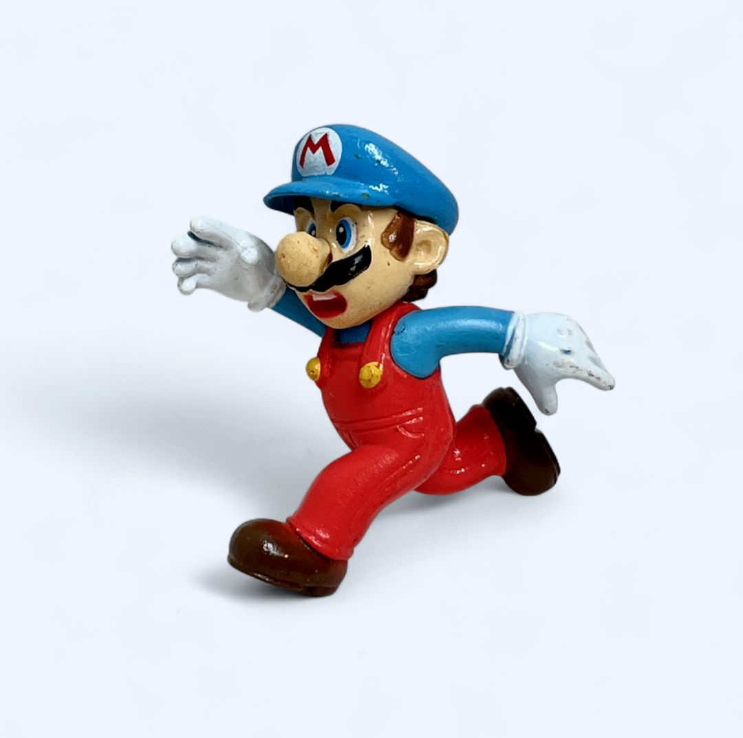 Ice Mario Figure