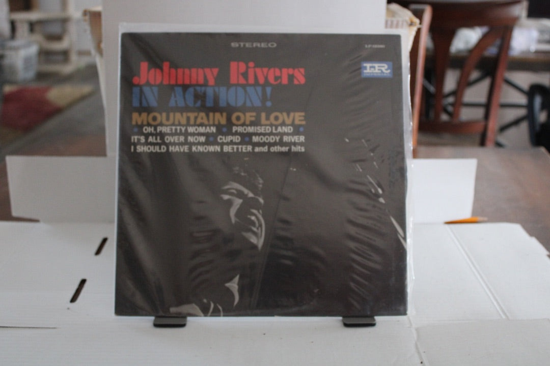 Johnny Rivers IN ACTION! MOUNTAIN OF LOVE