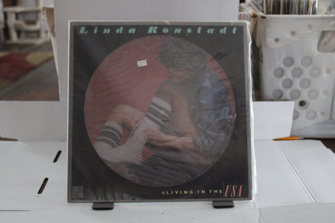 Linda Ronstadt Living in the USA Limited Edition