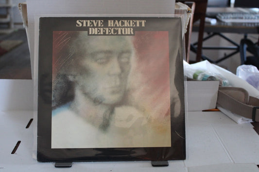 STEVE HACKETT - DEFECTOR