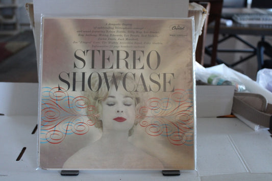 STEREO SHOWCASE