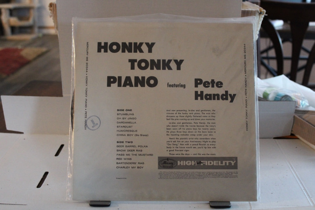 honky tonky piano Main Street