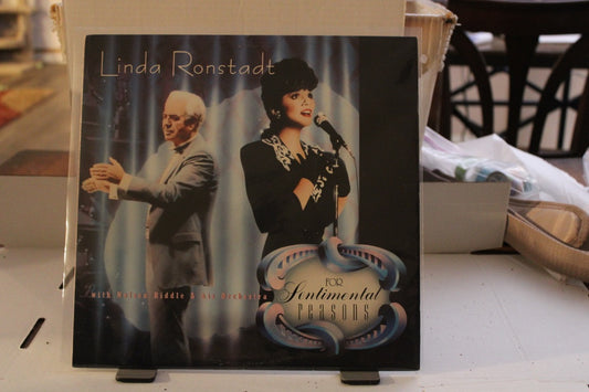 Linda Ronstadt Sentimental reasons