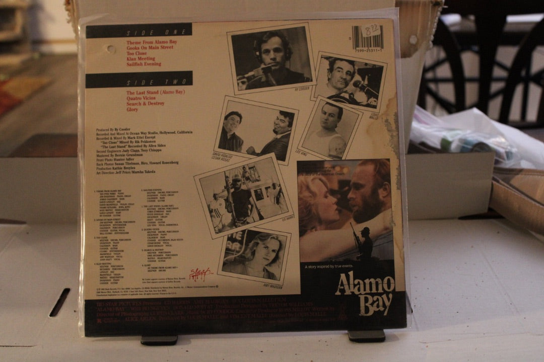 Alamo Bay Soundtrack