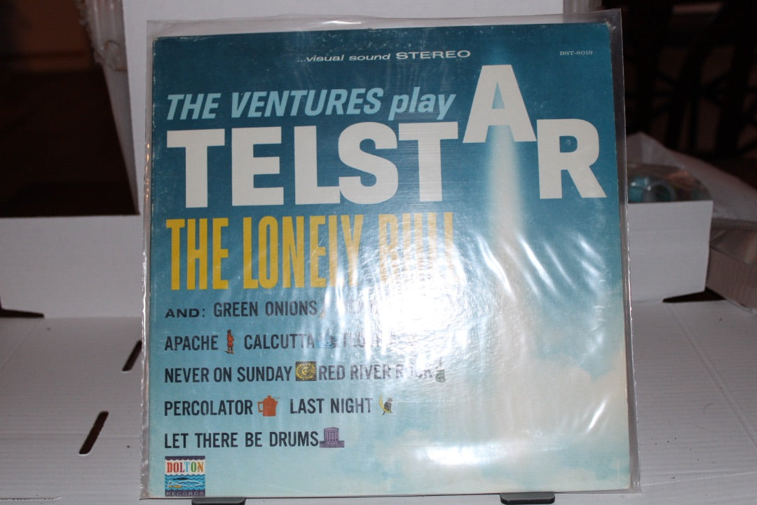VENTURES play Telstar