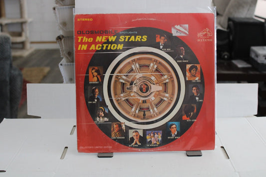 Oldsmobile spotlights the new stars in action