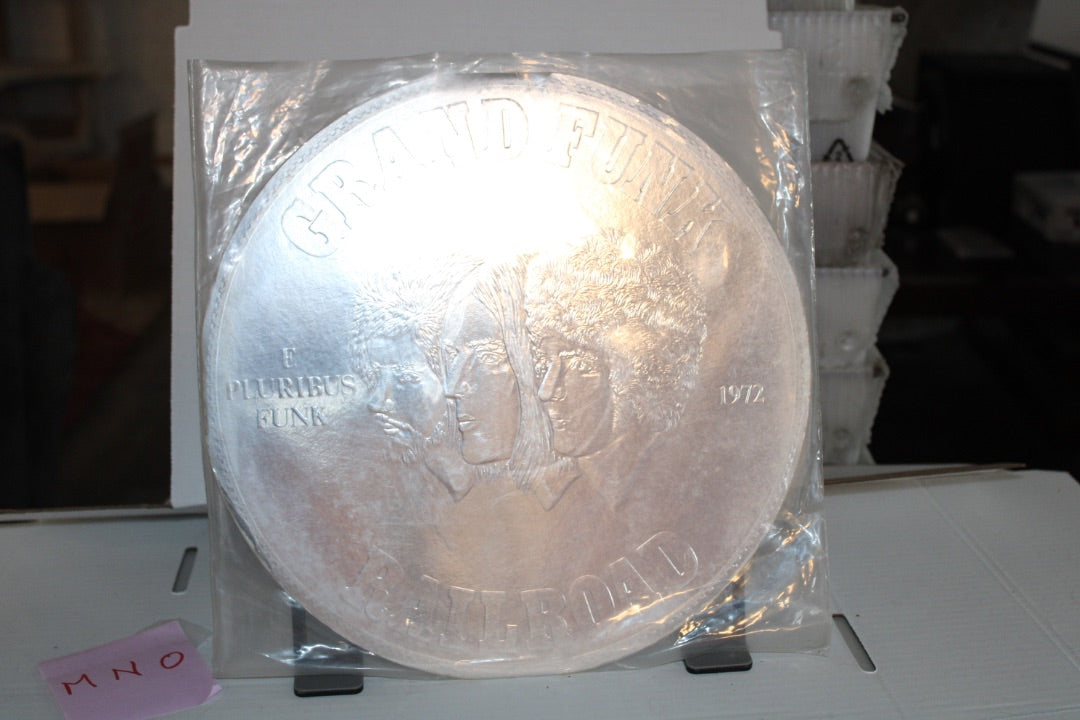 GRAND FUNK RAILROAD E Pluribus Funk