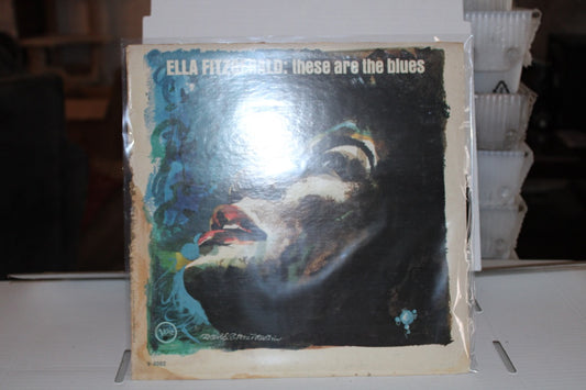 Ella Fitzgerald - These Are the Blues