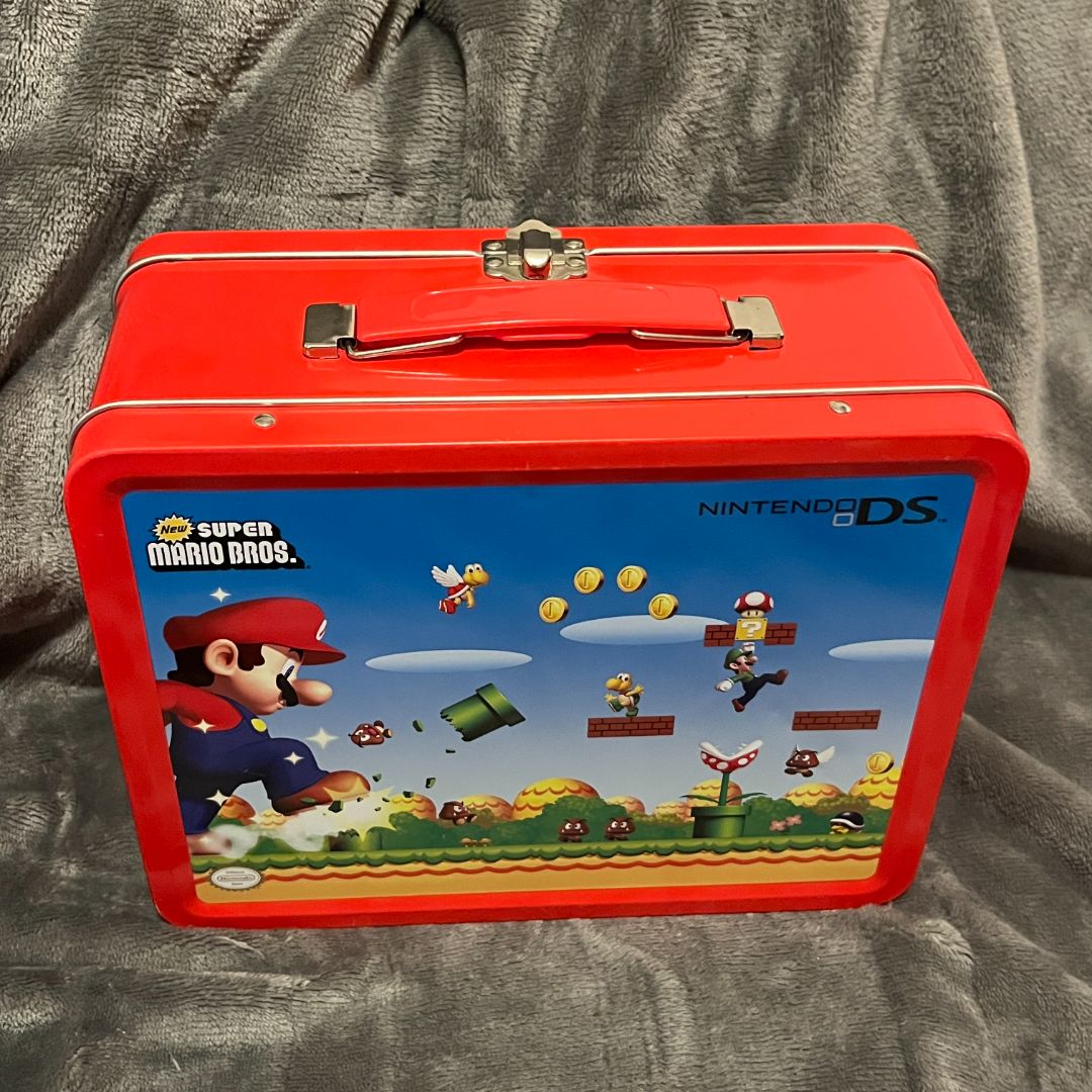 New Super Mario Bros DS Tin