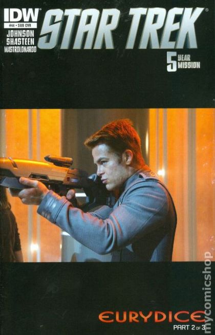 Star Trek #44B Variant Photo Subscription Cover