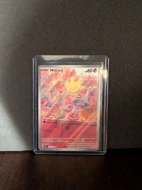 Milcery 152/142 Sv07: Stellar Crown