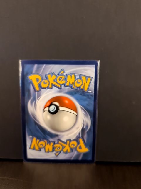 Enamorus V - 082/196 Ultra Rare Lost Origin