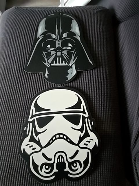 Set of 2 plaques