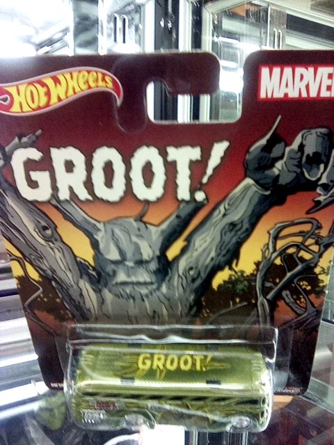 Hot wheels Groot tour bus