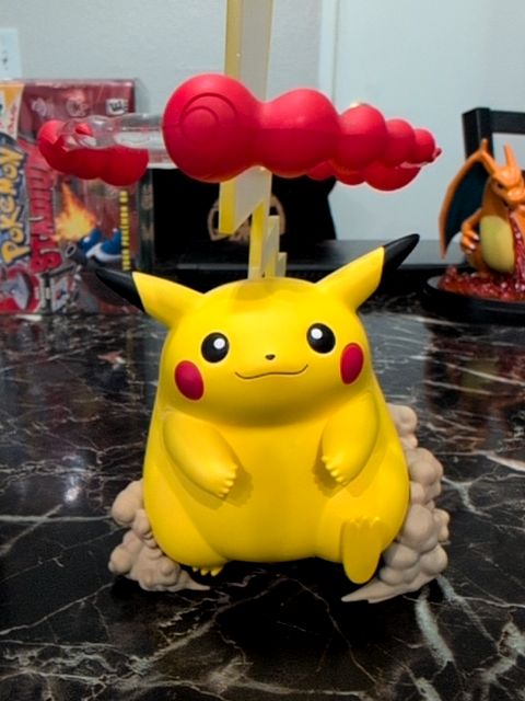 Pokemon Pikachu Celebrations Figure
