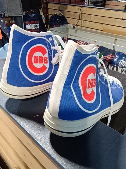 Cubs sneakers