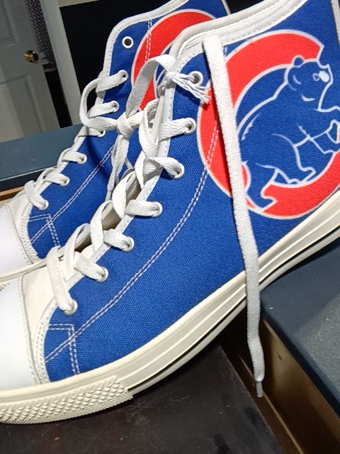 Cubs sneakers