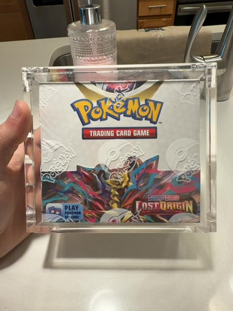 Lost Origin Booster Box w/acrylic