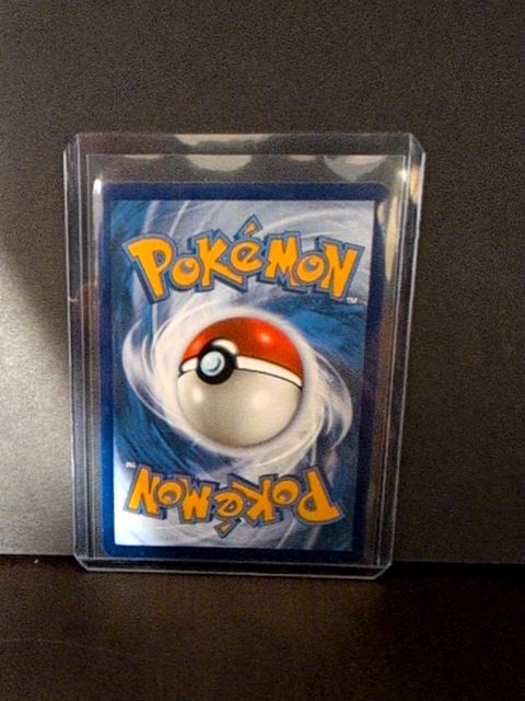 Eiscue - 205/193 Paldea Evolved Illustration Rare