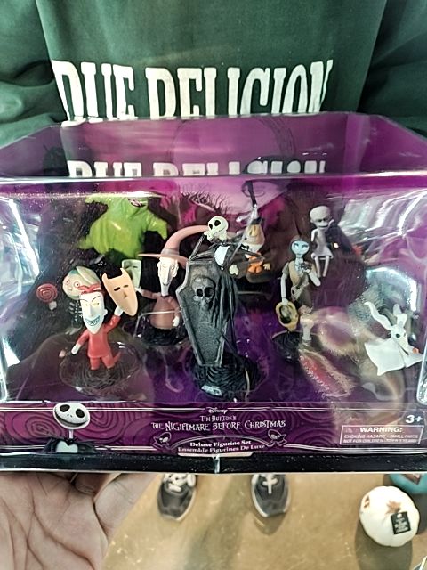 Nightmare Before Christmas Deluxe Figurine