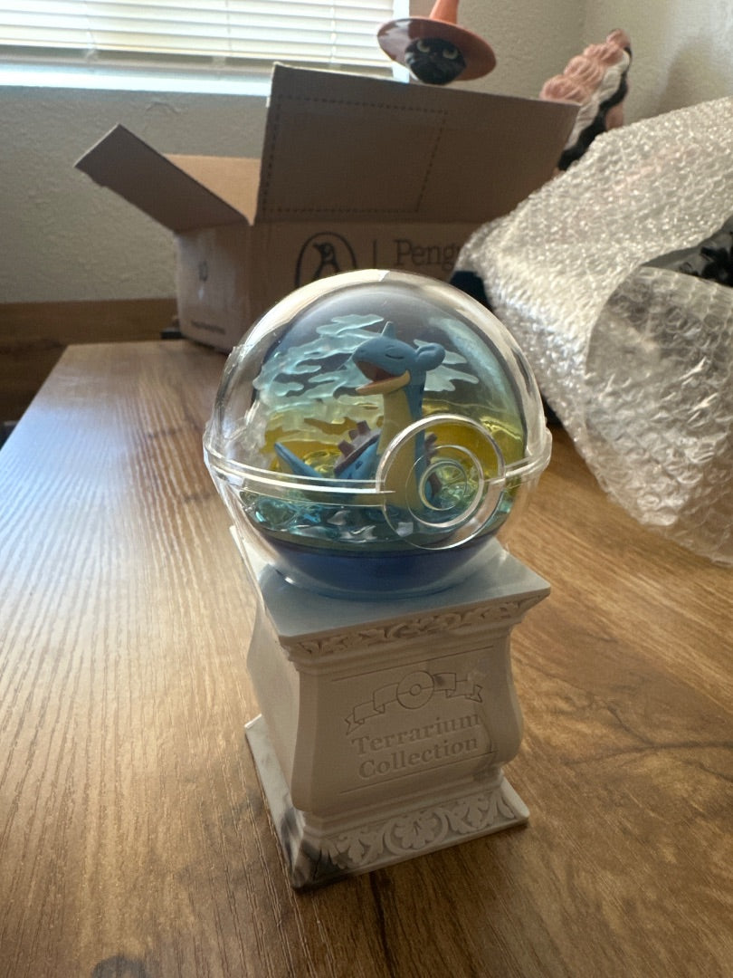 Lapras Pokemon Terrarium Statue