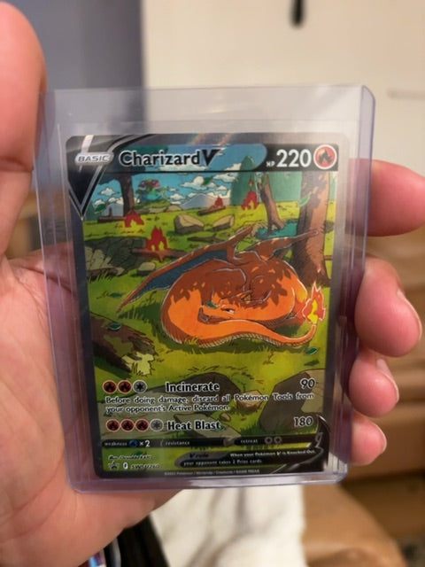 Charizard V