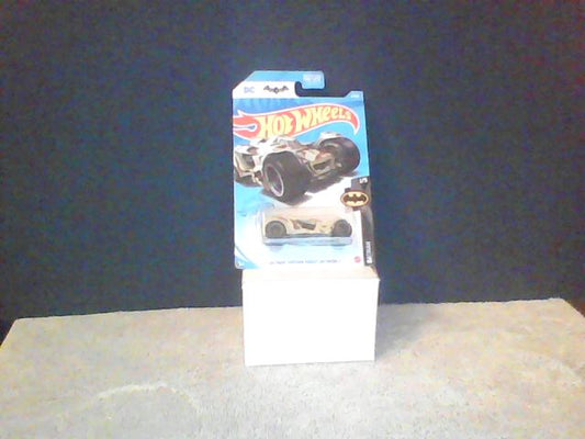 Hot Wheels Batmobile basic Arkham knight camo