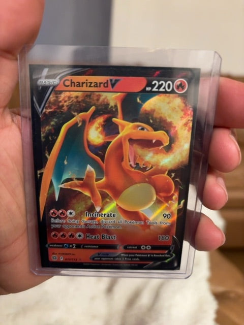 Charizard V