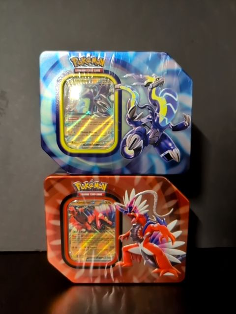 Pokémon 2023 Paldea Legends Tin