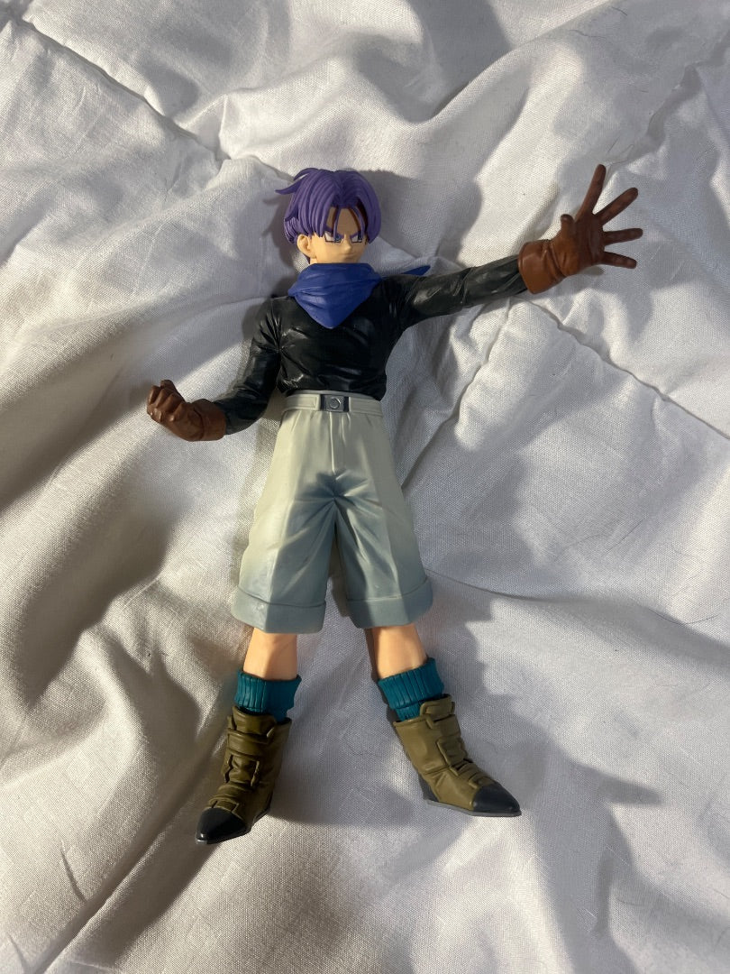 Teen Trunks DBZ figure