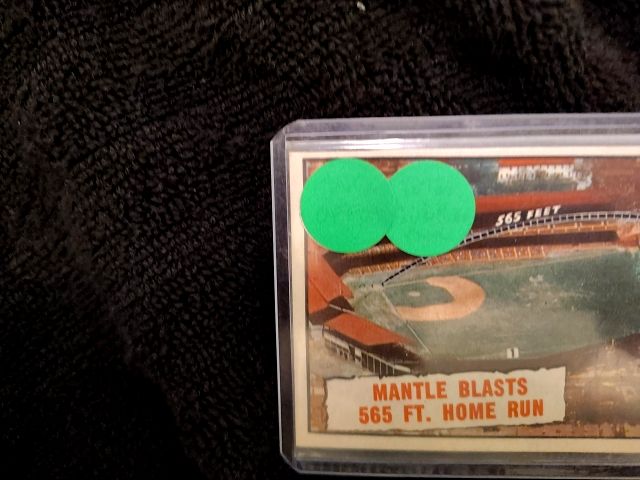 1961 Topps Mickey Mantle