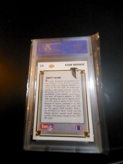 1991 Upper Deck Brett Favre RC PSA 8