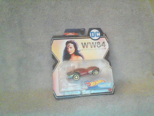 Hot Wheels Wonder Woman car WW84