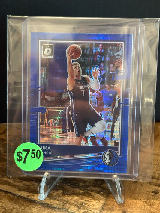 2020-21 LUKA DONCIC BLUE HYPER PRIZM